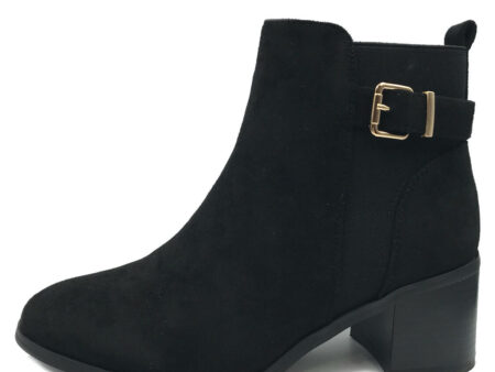 Μποτάκια με Τετράγωνο Τακούνι | Νέες Αφίξεις | Παπούτσια | Bngshoes.