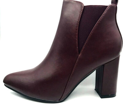 Μποτάκια Μυτερά με λαστίχο | Νέες Αφίξεις | Παπούτσια | Bngshoes.gr