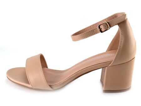 Πέδιλα με Μπαρέτα Μπεζ