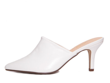 Γυναικεία mules με λεπτό τακούνι Λευκό