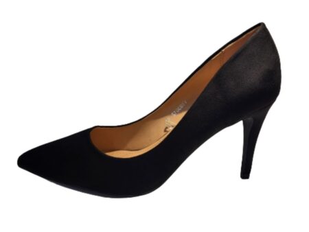 black heel