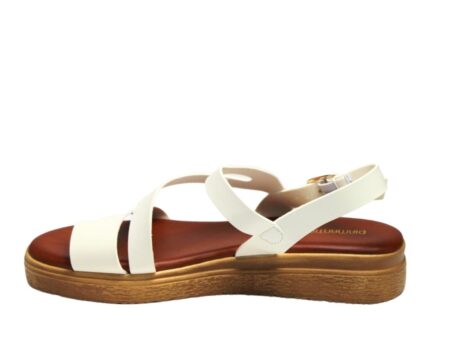 Σανδάλια flatforms crossover με λουράκι