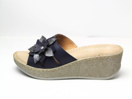 Ανατομική παντόφλα με διακοσμητικό λουλούδι