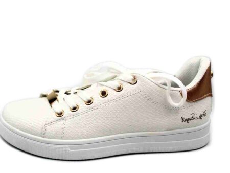 Sneaker λευκό με σαμπανιζέ λεπτομέρειες