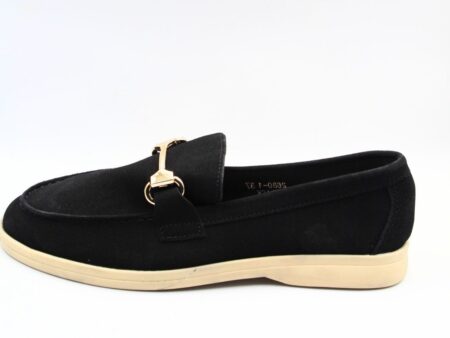 Μοκασίνια Suede σε μαύρο χρώμα και χρυσή αλυσίδα