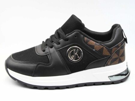 Sneakers μαύρο με ασημένιες λεπτομέρειες