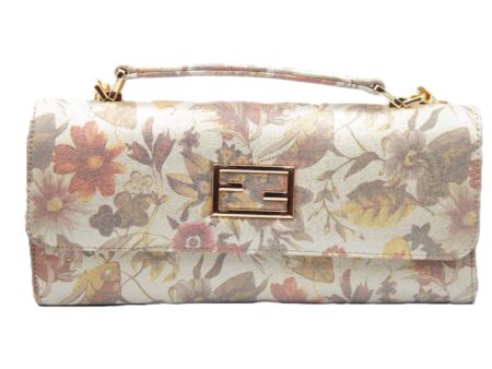 ΓΥΝΑΙΚΕΙΑ ΤΣΑΝΤΑ ΩΜΟΥ ΚΑΙ ΧΙΑΣΤΙ