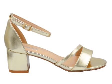 ΓΥΝΑΙΚΕΙΑ ΠΕΔΙΛΑ ΜΕ ΜΠΑΡΕΤΑ